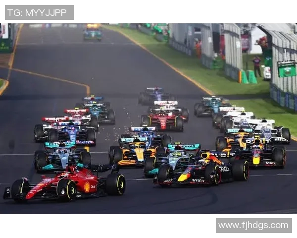 F1赛车直播精彩瞬间回顾与赛道分析：魅力与未来展望